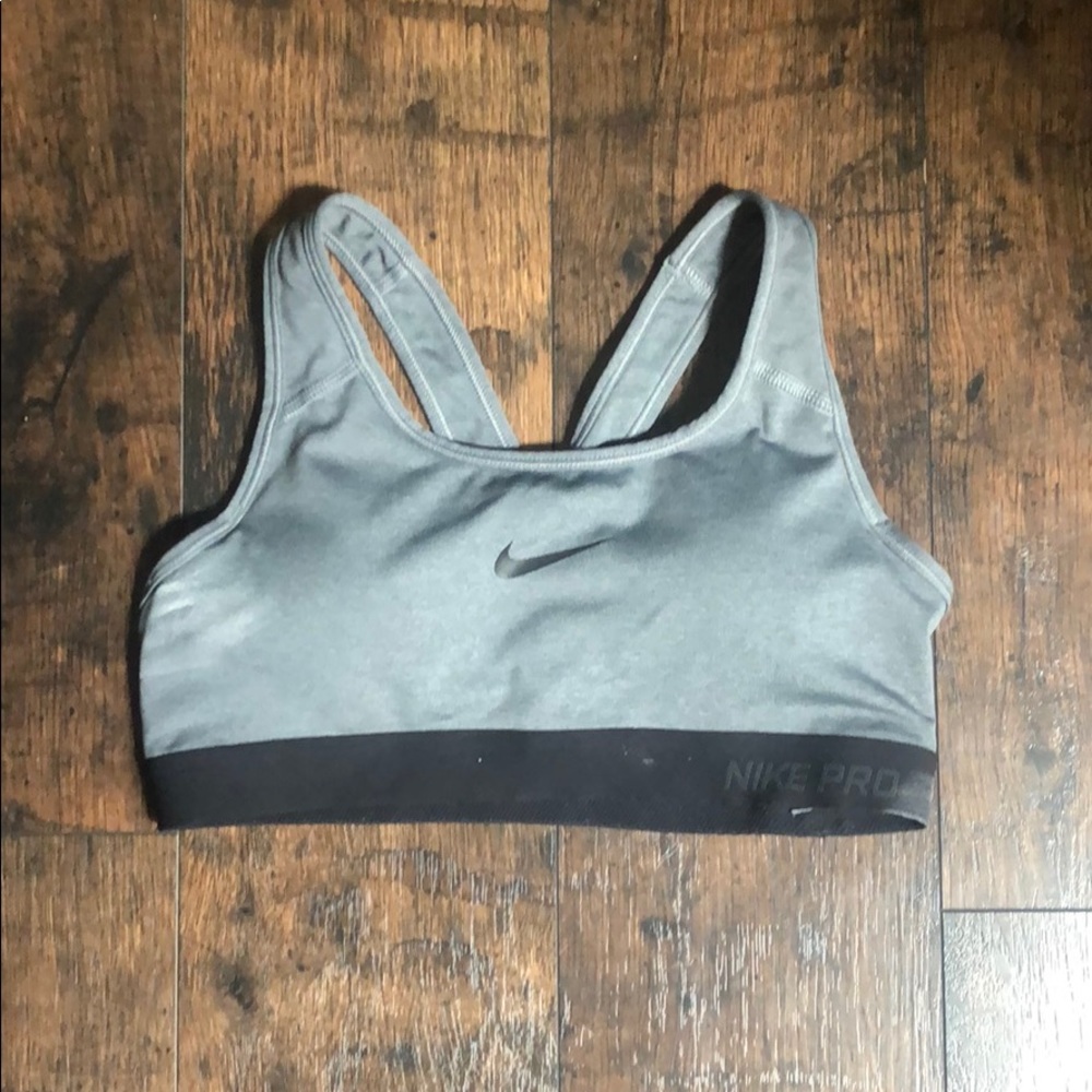 Nike pro padded sports bra
